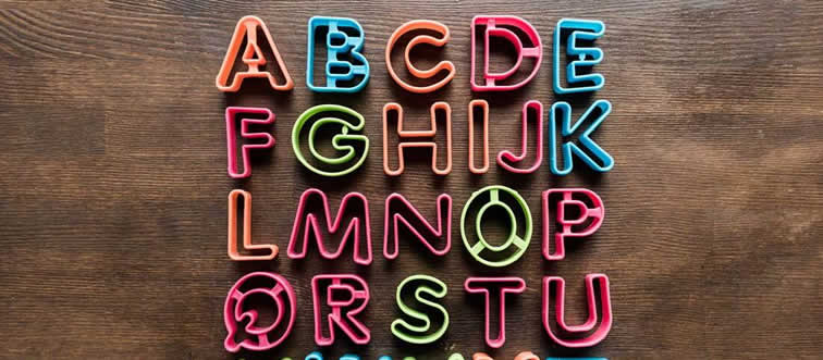 Lock in the clue: which names represent the letters R and V in the standard phonetic alphabet?