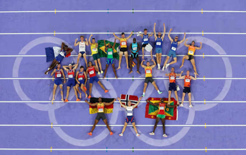 You Call Yourself a Sports Fan? Test Your Knowledge on the Top 30 Male Athletes!