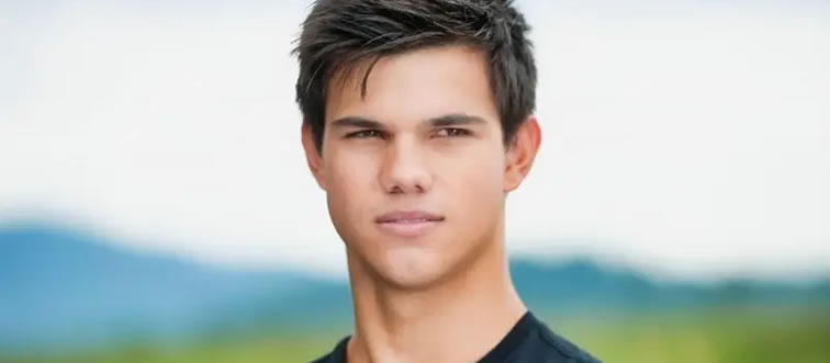 Blink and think — what kind of mythical creature did Jacob Black transform into during the Twilight saga?
