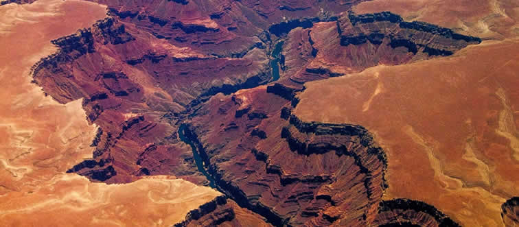 Blink and think — in which state would you find this colossal, world-famous canyon?