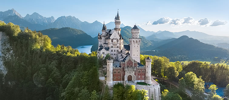 Blink and think — can you identify this legendary landmark?